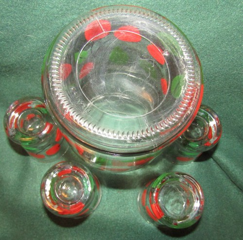 VINTAGE LIBBEY CHERRY PATTERN JUICE CARAFE W/ FOUR MATCHING GLASSES - Picture 3 of 8