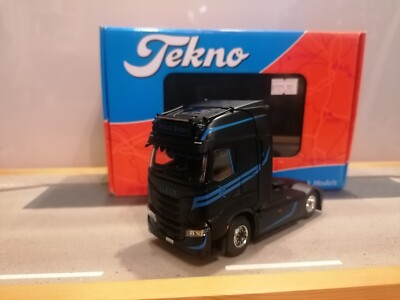 Tekno 83527 Iveco S-Way ''Schweiz'' 1:50