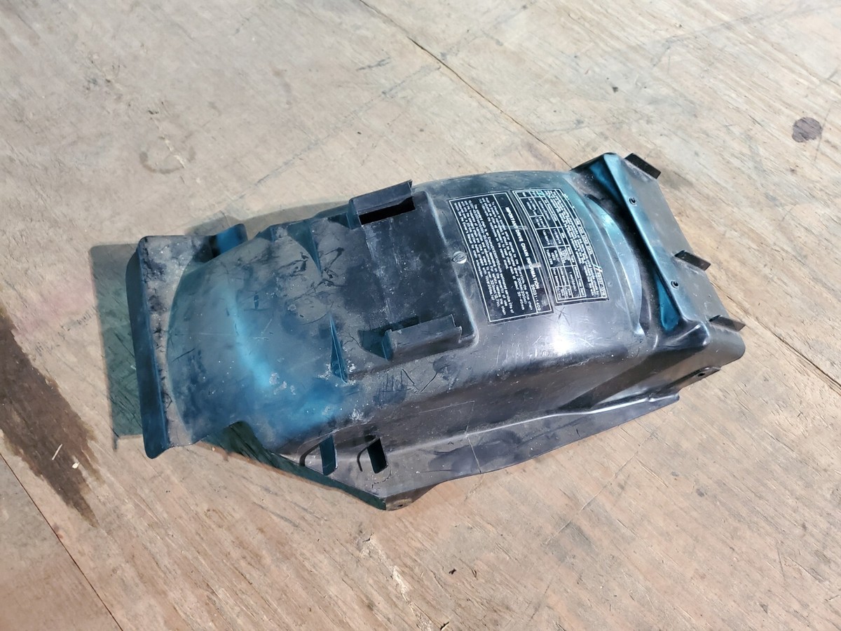 85 - 87 KAWASAKI NINJA ZX 600 ZX600 BLACK REAR INNER PLASTIC