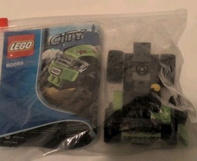 My Lego Creator Lot 5893, 60055, 60043, 7639, 4436, 7325, & 3063. Please Read