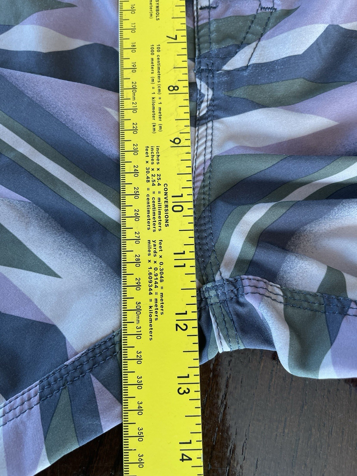 Volcom multicolored, surf-inspired, quick-dry, dr… - image 6