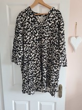 Seasalt Cornwall Hayle Bar Tunic Size 24. Black And Cream. Excellent Condition