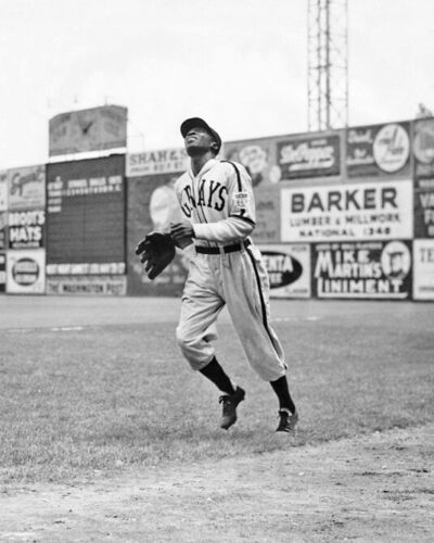 Homestead Grays COOL PAPA BELL 8x10 Photo Negro League Poster Print HOF 74 - Picture 1 of 1