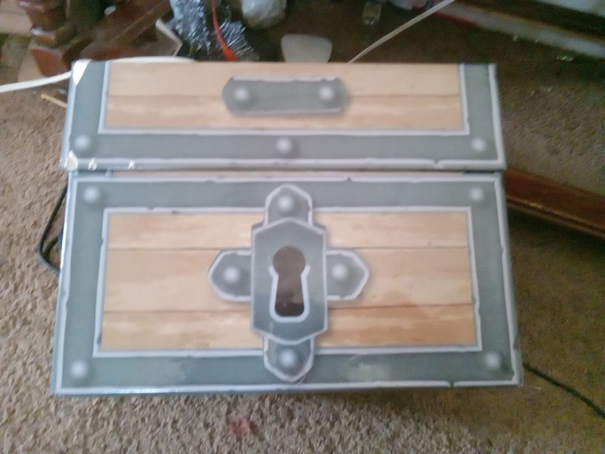 Prima Games Legend of Zelda Collectors Edition Strategy Guide Box