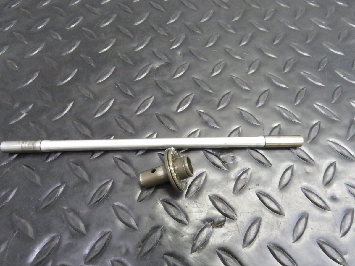 17 18 19 KAWASAKI KX 250 F KX 250F OEM CLUTCH PUSH ROD & HOLDER