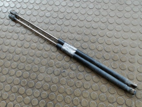 Heckklappendämpferpaar Ford Mondeo 2.0 Turnier Tdci DPF B5Y/B4Y/BWY 12 Monate