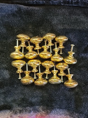 17 Vintage Solid Brass Round Knobs Drawer Cabinet Door Dresser Lot 1 1/4" Wide