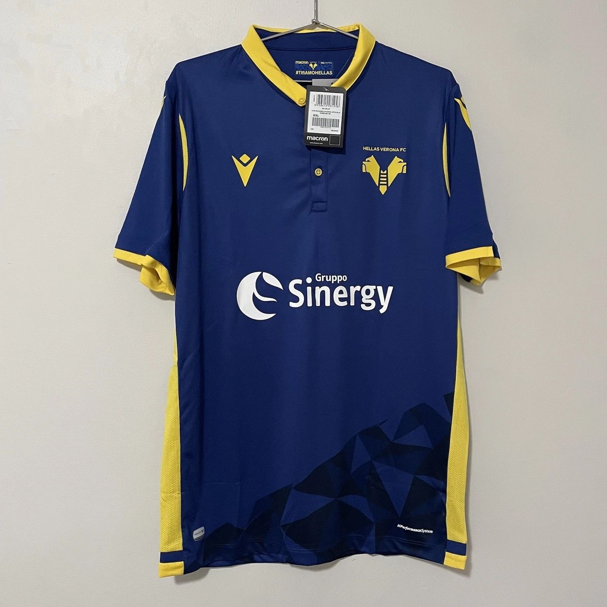Preços baixos em Hellas Verona Clube Internacional de Camisas de
