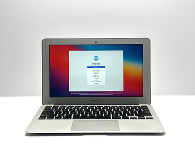MacBook Air 11'' Early 2014 | i5-4260U | 4GB RAM | 256GB SSD | 109 Cycles | READ