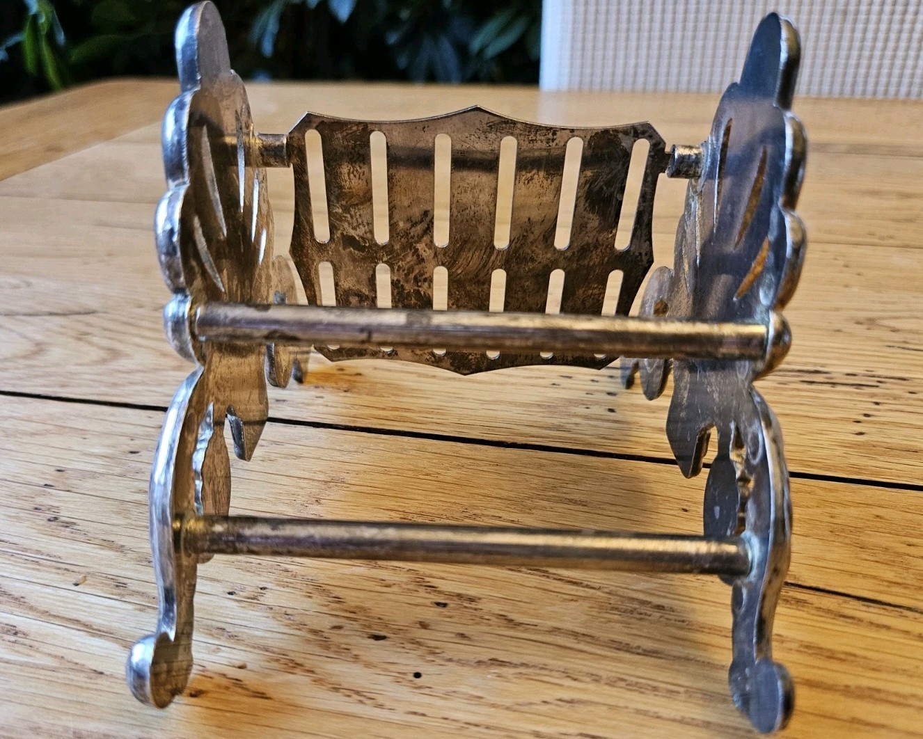 Vintage Silver-Plated Neoclassical Rococo Knife Rest Holder Napkin Holder Patina