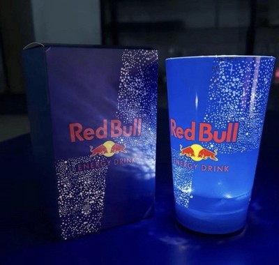 Redbull LED-Leuchtbecher Wasseraktivierter Leuchtbecher mit Strohhalm NEU OVP