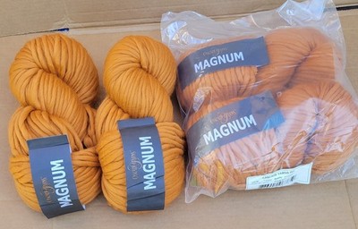 Cascade Yarns  Magnum x4 Color 0079 Honey Ginger 250g 123yds 100% Wool #6 Super