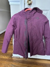 The North Face Girl's Purple Insulated Hooded Winter Jacket Size L 14/16 