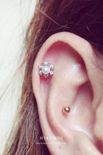 16g Snowflake cartilage earring, labret stud, helix conch tragus ear piercing1pc