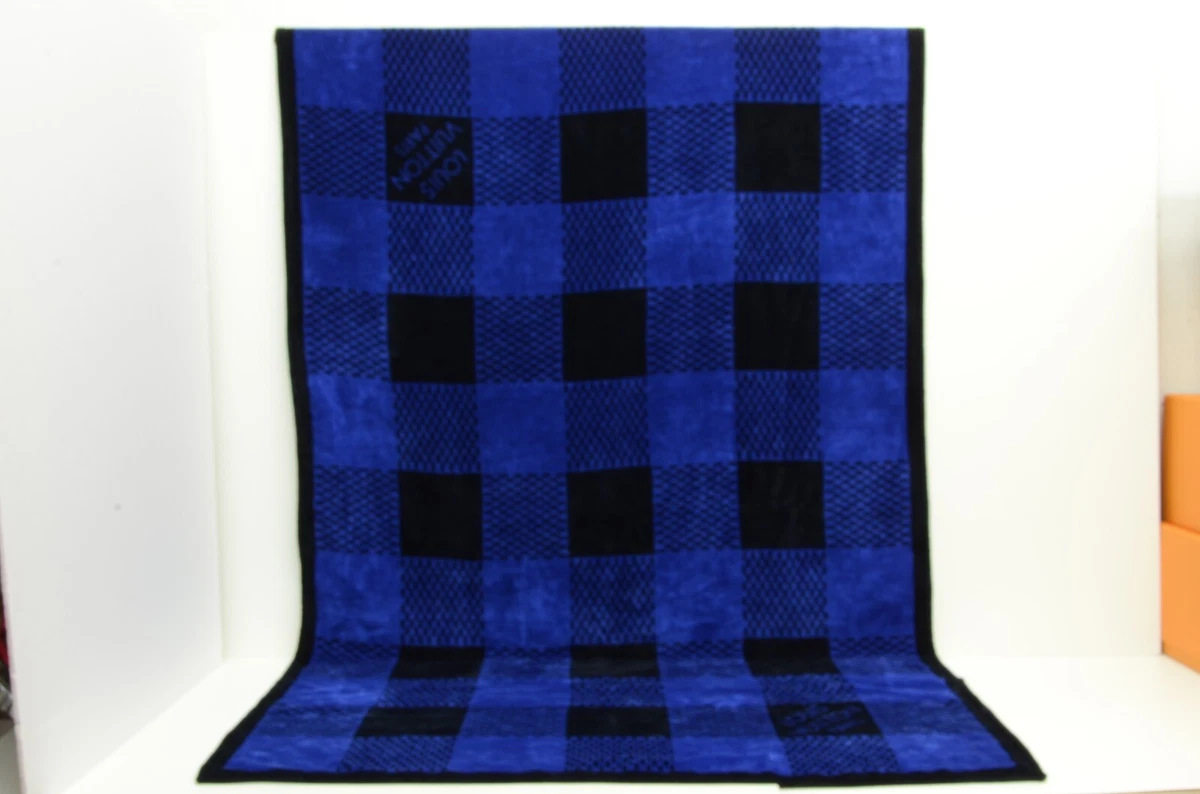 Authentic Louis Vuitton Blue Black Checkered Large Cotton Beach Bath Towel  Spa