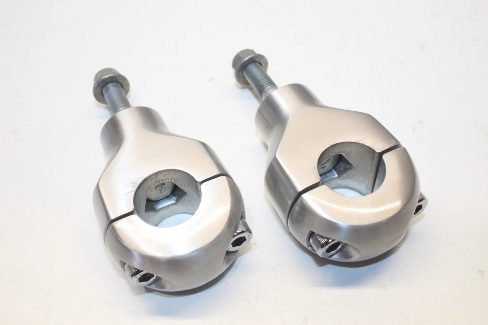 Elevadores de manillar Triumph America 2002-2015 izquierda y derecha OEM Foto 2 de 4