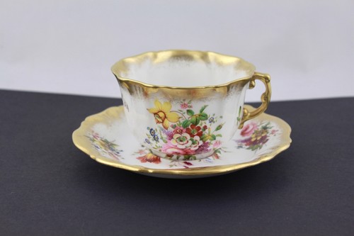 HAMMERSLEY LADY PATRICIA MITGLIED DER SPODE GROUP ÜBERBACKENE TASSE & UNTERTASSE SET - NEUWERTIG
