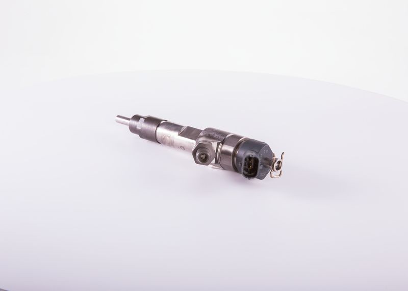 Injecteur BOSCH 0 986 435 501 pièce auto compatible Citroën 1980 EC et 1980 EE