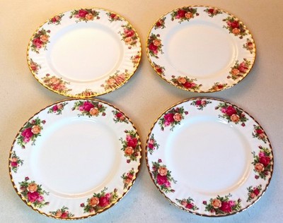 Lot 4 Royal Albert Old Country Roses 10.5'' Dinner Plates - Full Gold Rims- NICE!