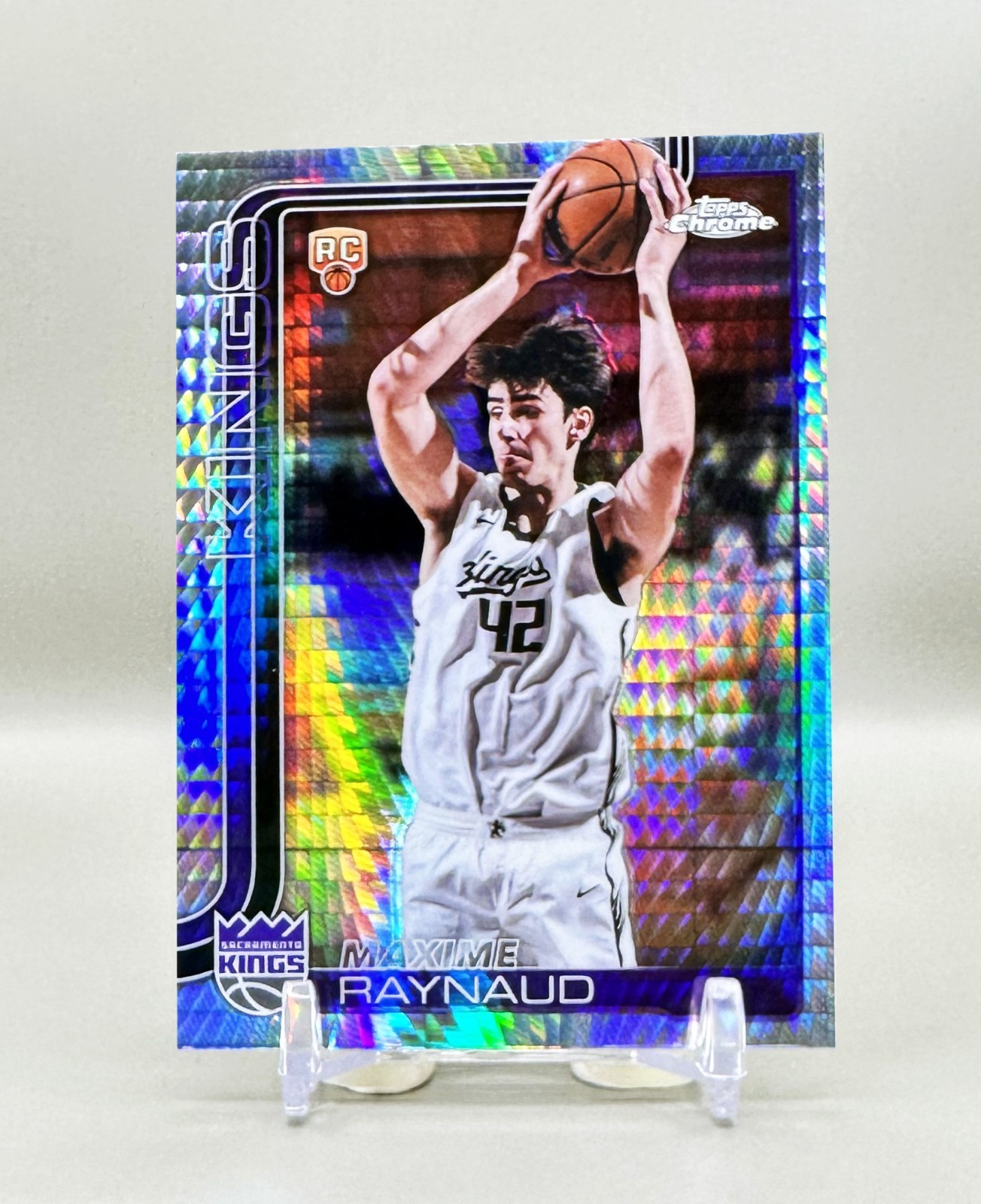 2025-26 Topps Chrome Basketball #293 (Prism Refractor) MAXIME RAYNAUD [RC]