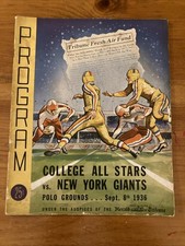 1936 COLLEGE ALL-STARS v N.Y.GIANTS FOOTBALL PROGRAM/JAY BERWANGER-1st HEISMAN!!