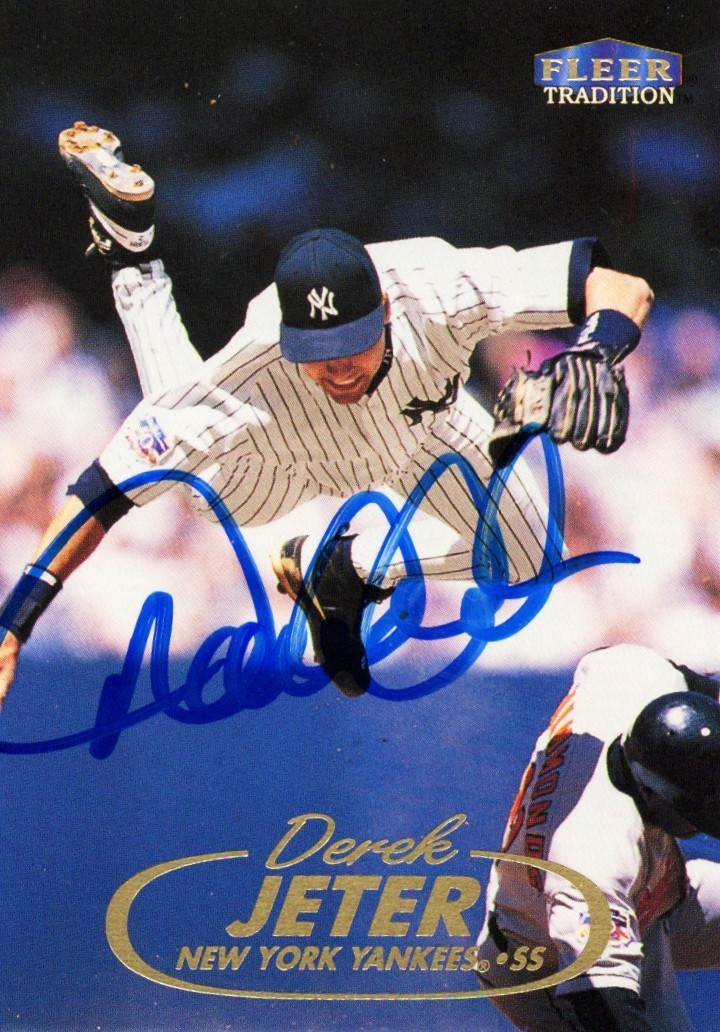 1998 Fleer tradition Derek Jeter Signed Card #2 PSA DNA LOA Authenticated