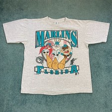 VINTAGE Florida Marlins Looney Tunes 1993 Shirt Large Bugs Bunny Taz Yosemite