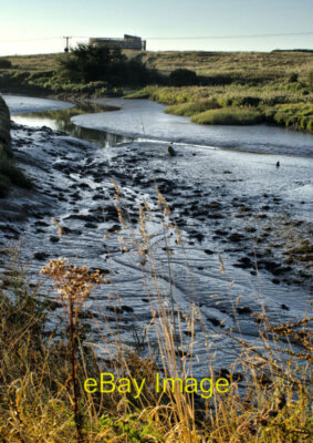 Foto 6x4 Cory Environmental Centre, Mucking Nature Reserve This photogra c2012