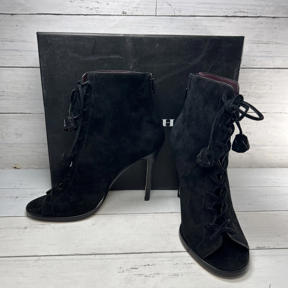 Женские черные замшевые ботильоны Coach Lena Lux на шнуровке на молнии с открытым носком размер 7 M - Изображение 4 из 4