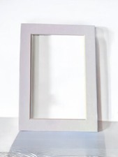 Frame Mat 5 in x 7 in White Beveled Opening 5.5 in x 3.5 in Photo Art Elegant