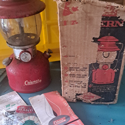 Coleman Red Battery Camping Lantern w/ Box, Mantle & Instructions
