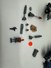 LEGO Star Wars Droid Tri-Fighter 8086 Incomplete Parts Rocket Battle Droid
