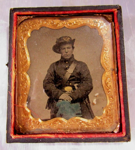 Original Civil War Tintype Union Soldier Photo Ambrotype