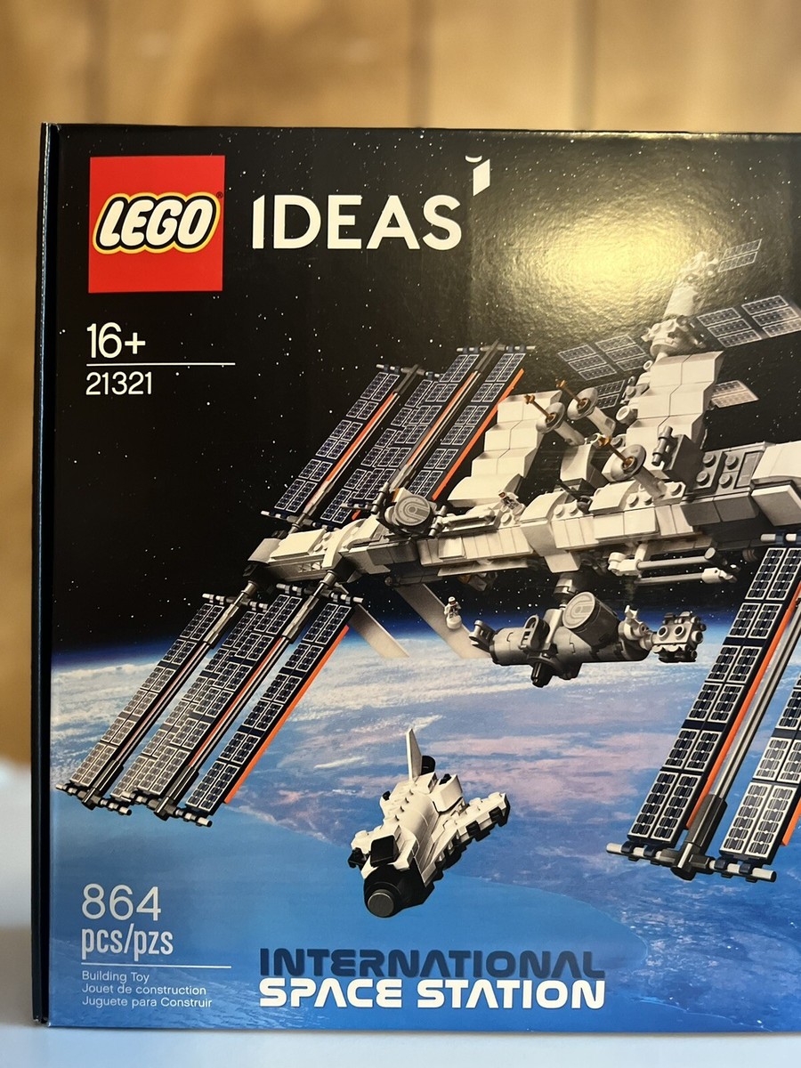 LEGO Ideas: International Space Station (21321) RETIRED