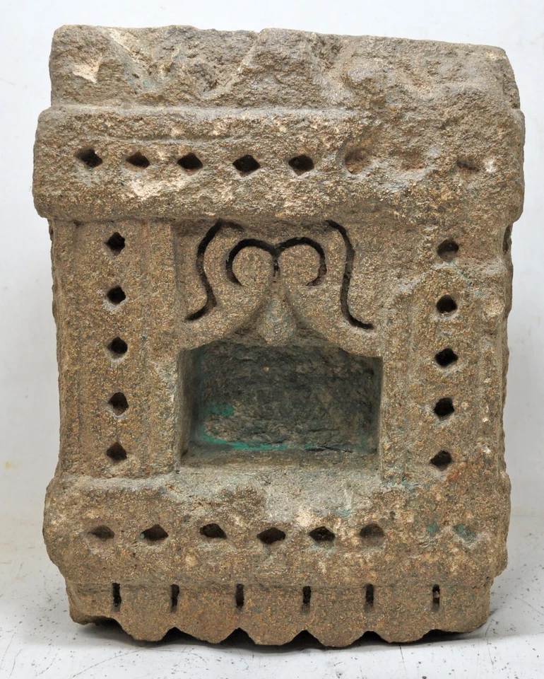 Antiguo estante de arco de pared de piedra arenosa alcoba pesado sólido original tallado a mano Foto 2 de 4