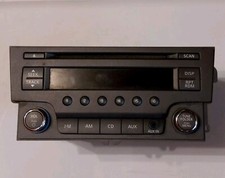 Nissan AM FM CD Aux Radio Receiver IN Dash UNIT PN-3365M USED b 1