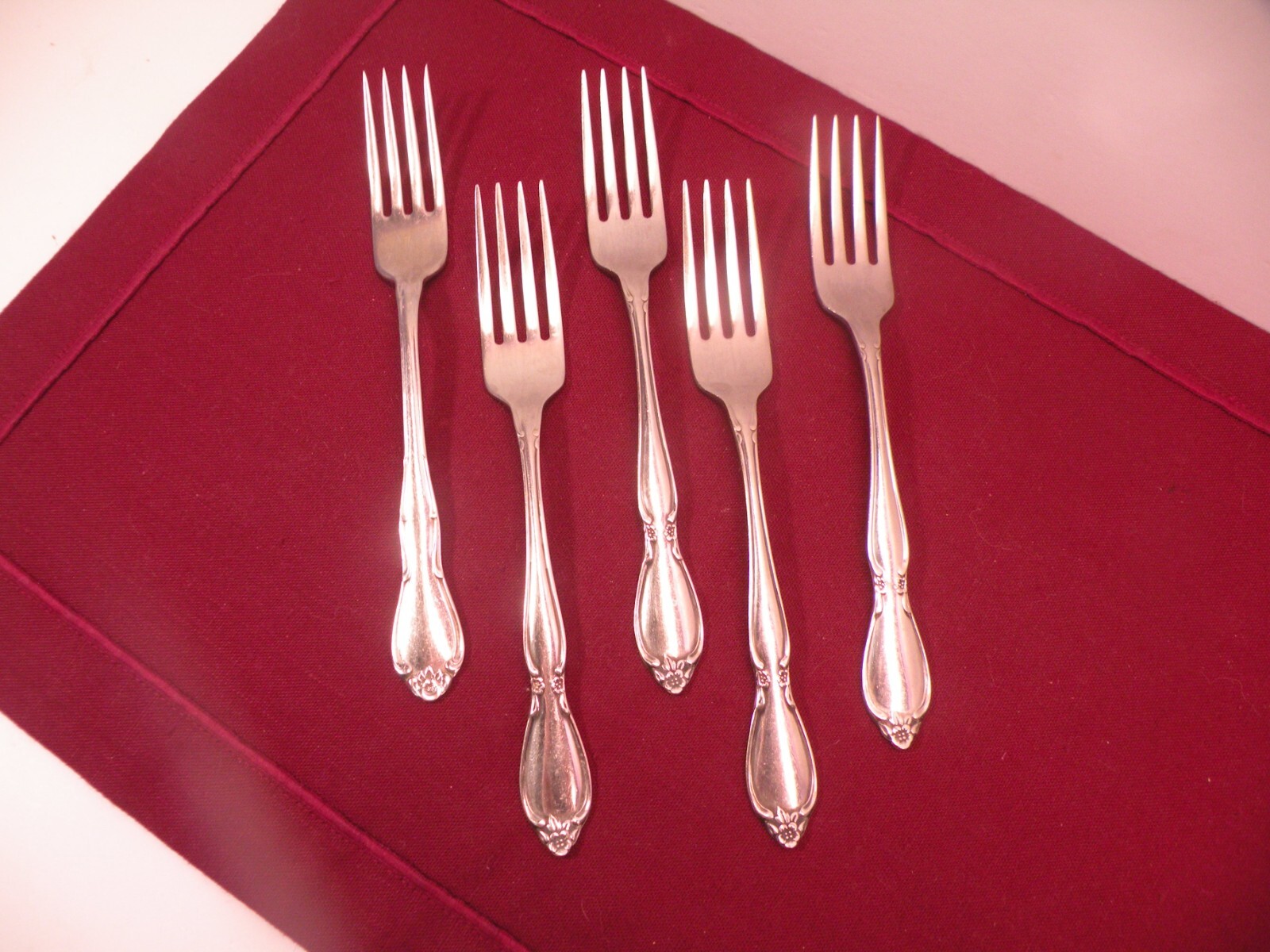 Set Of 5 Oneida Community CHATELAINE Stainless Dinner Forks 7 1/4" eBay