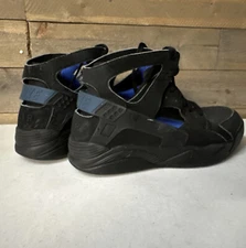 Nike Air Huarache 7005005-002 Basketball Shoes Mens Size 9 Excellent CLEAN!