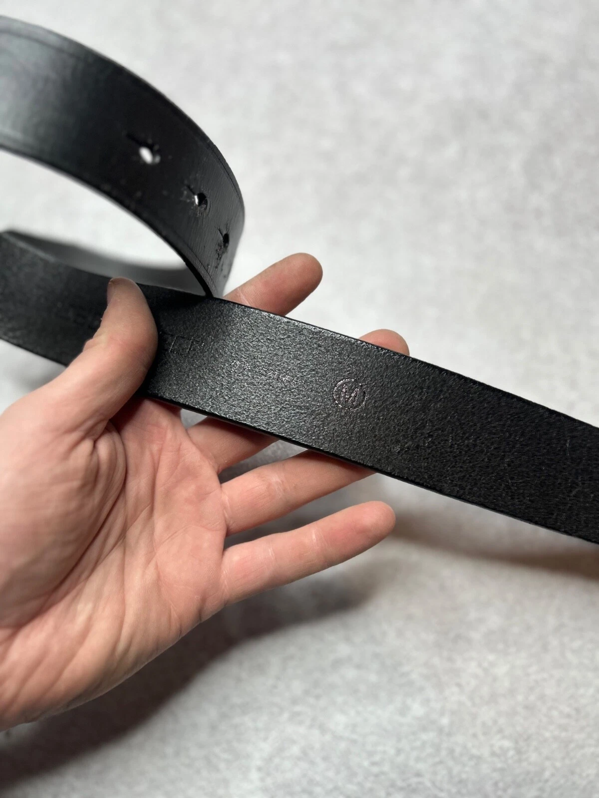 Cintura vintage Dsquared grande logo fibbia pelle nera lusso design Dsquared2