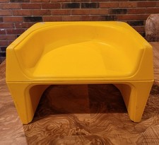 Vintage 1970'S COSCO YELLOW REVERSIBLE CHILD BOOSTER SEAT 3"/6" Hard Plastic