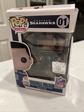 Funko Pop! Football Russell Wilson #01 Seattle Seahawks NFL 2014 Box Dmg Vaulted