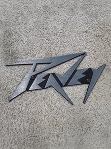 PEAVEY METAL EMBLEM