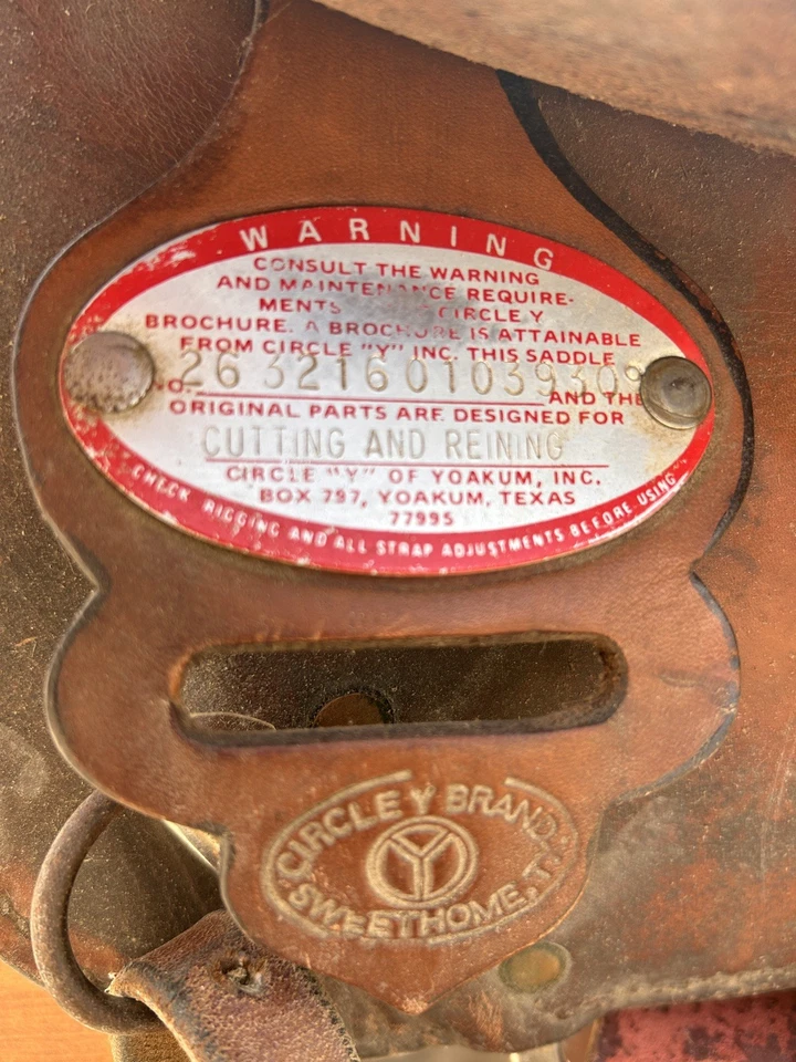 Western Circle Y Cutting and Reining 16" Saddle with Bridle to match - Image 3 of 4