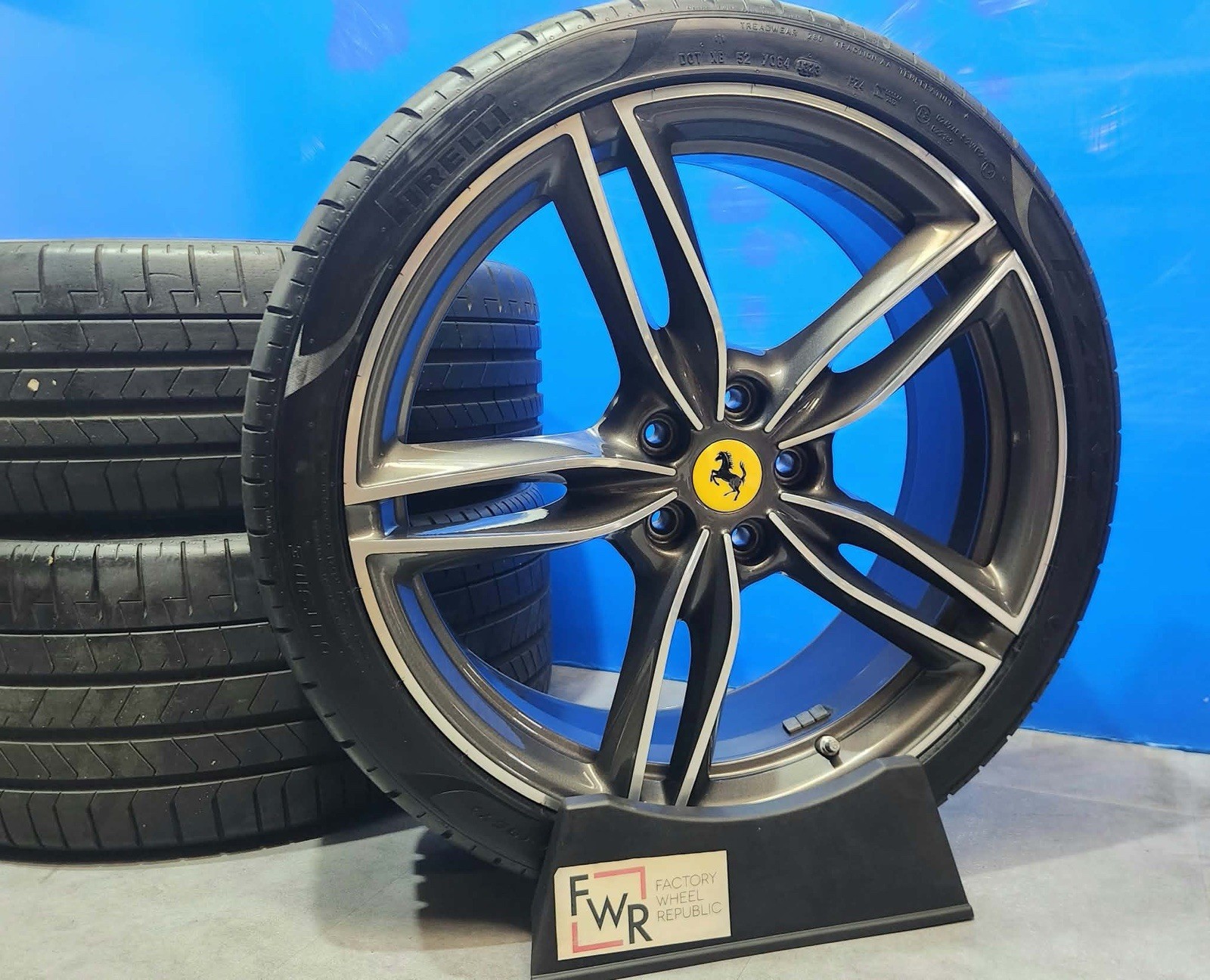 Ferrari Roma 1985-1990 Wheels 4 pcs P/N 881326