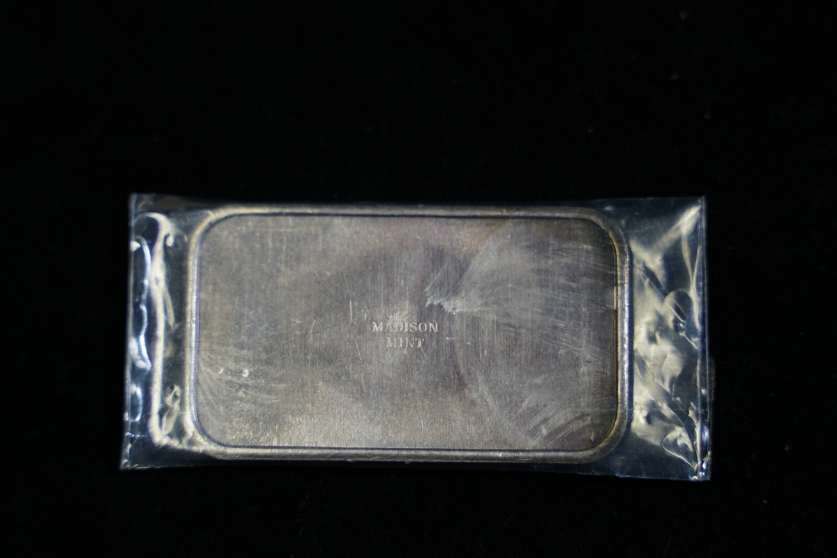 Halloween October 31 1973 Vintage 1 oz 999 fine silver art bar