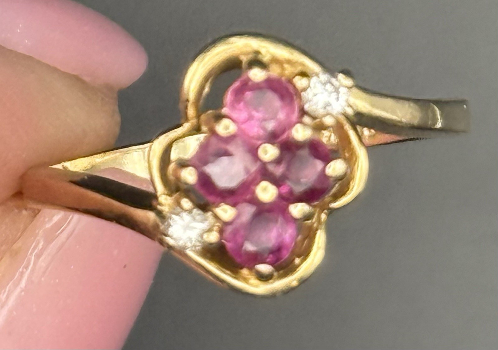 Vintage 10k Solid Yellow Gold Ruby & Diamond Flow… - image 4
