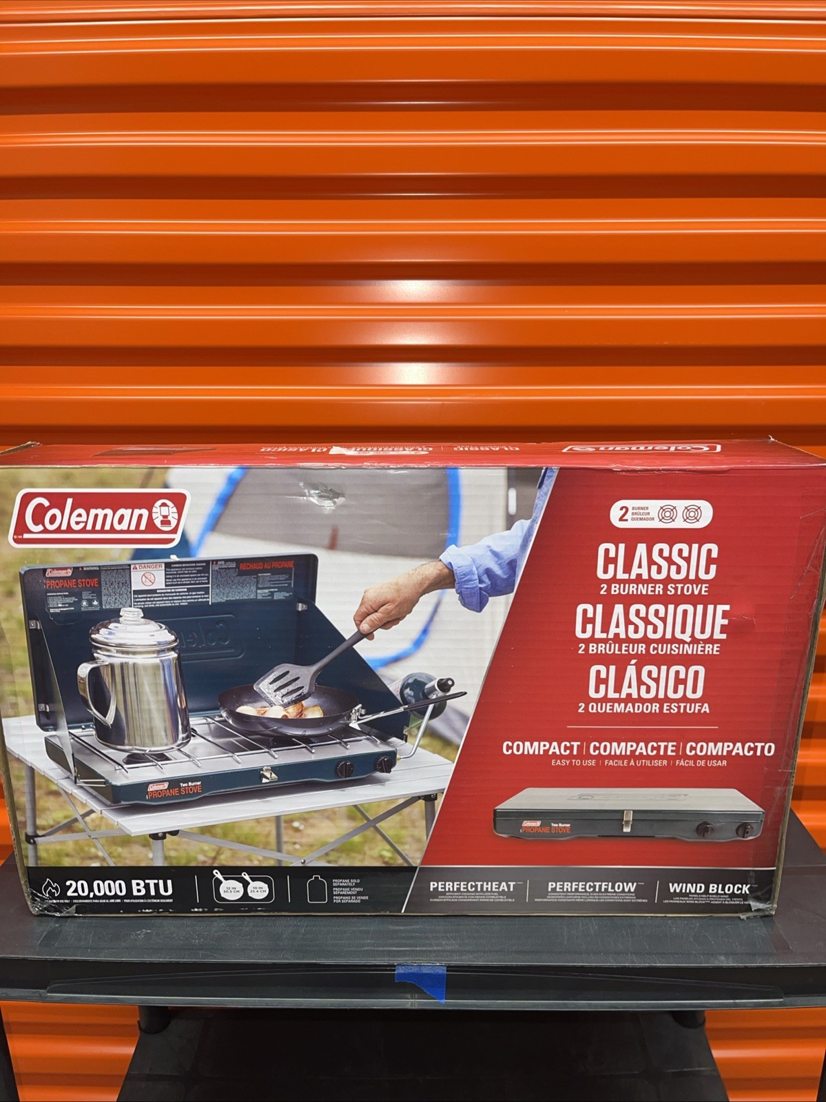 New Coleman Two Burner Classic Propane Gas Stove Camping 20,