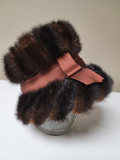 FABULOUS VINTAGE 1960s DARK BROWN SABLE MINK WOMEN'S CLOCHE HAT SATIN BAND BOW