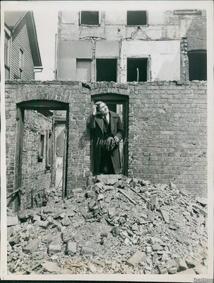1936 Photo Oscar W Schatz Chicago Bldg Accidentally Torn Down Construction 7X9