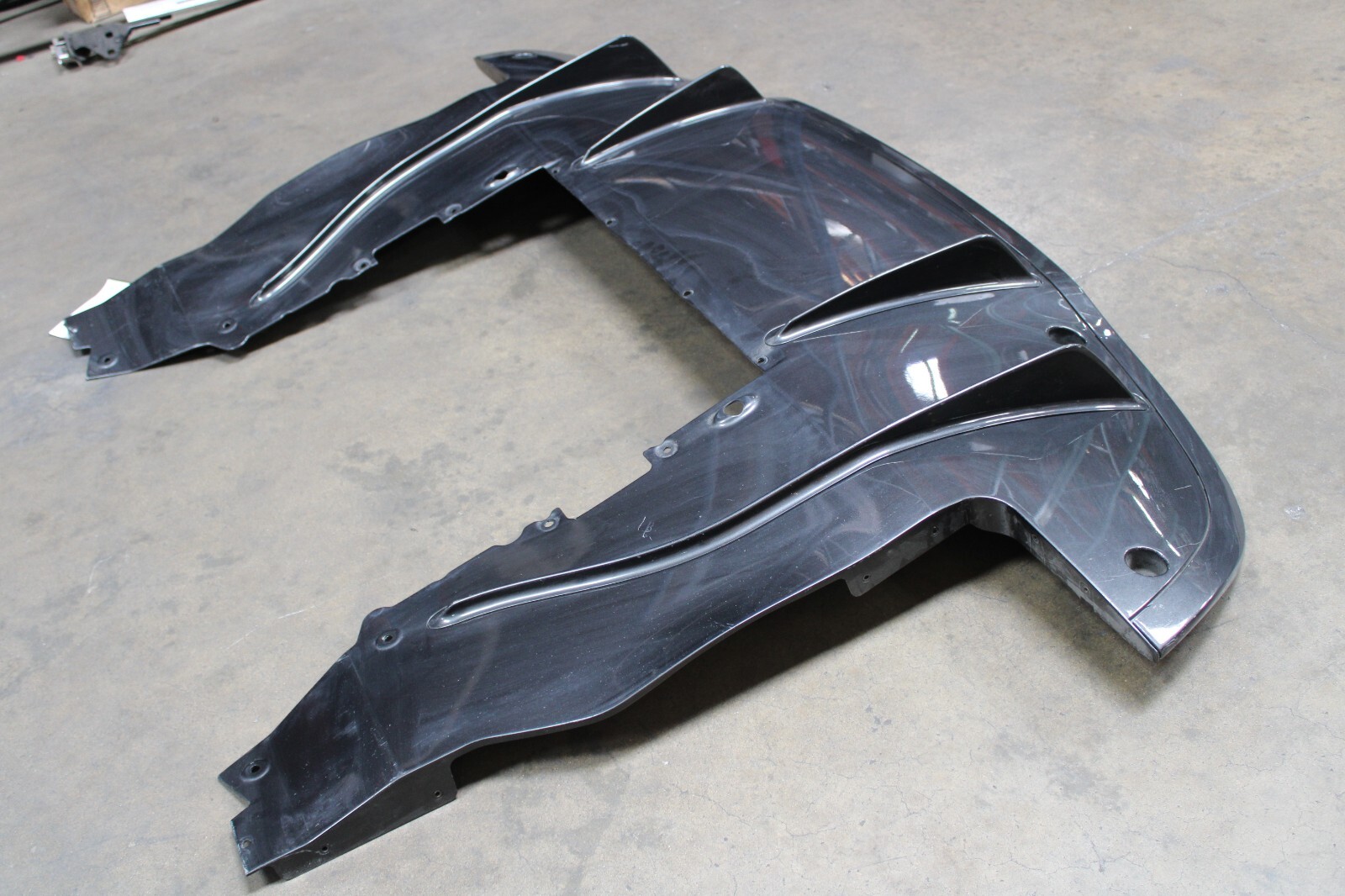 McLaren 720s, Rear Lower Diffuser / Valance, Scratches, Used, P/N 14A3028CP